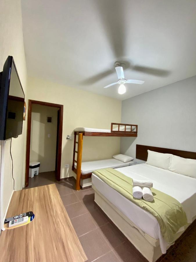 Standard Suite,1233689477:JPEG