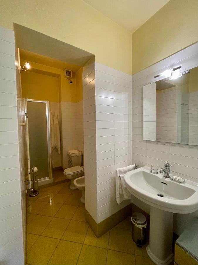 Studio,1289014906:JPEG