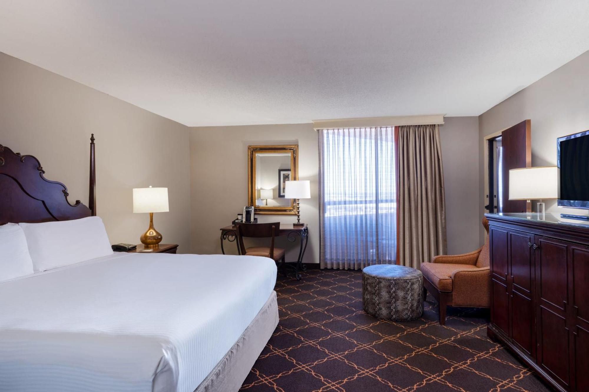 King Room Balcony,1347234824:JPEG