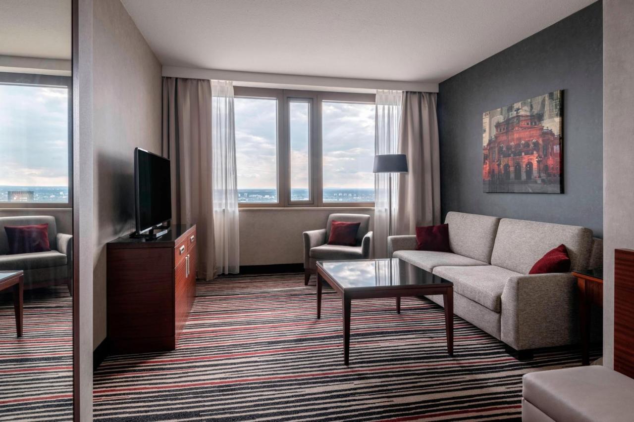 Club Junior Suite mit 1 Schlafzimmer, 1 Kingsize-Bett und Zugang zur Clublounge M - obere Etage