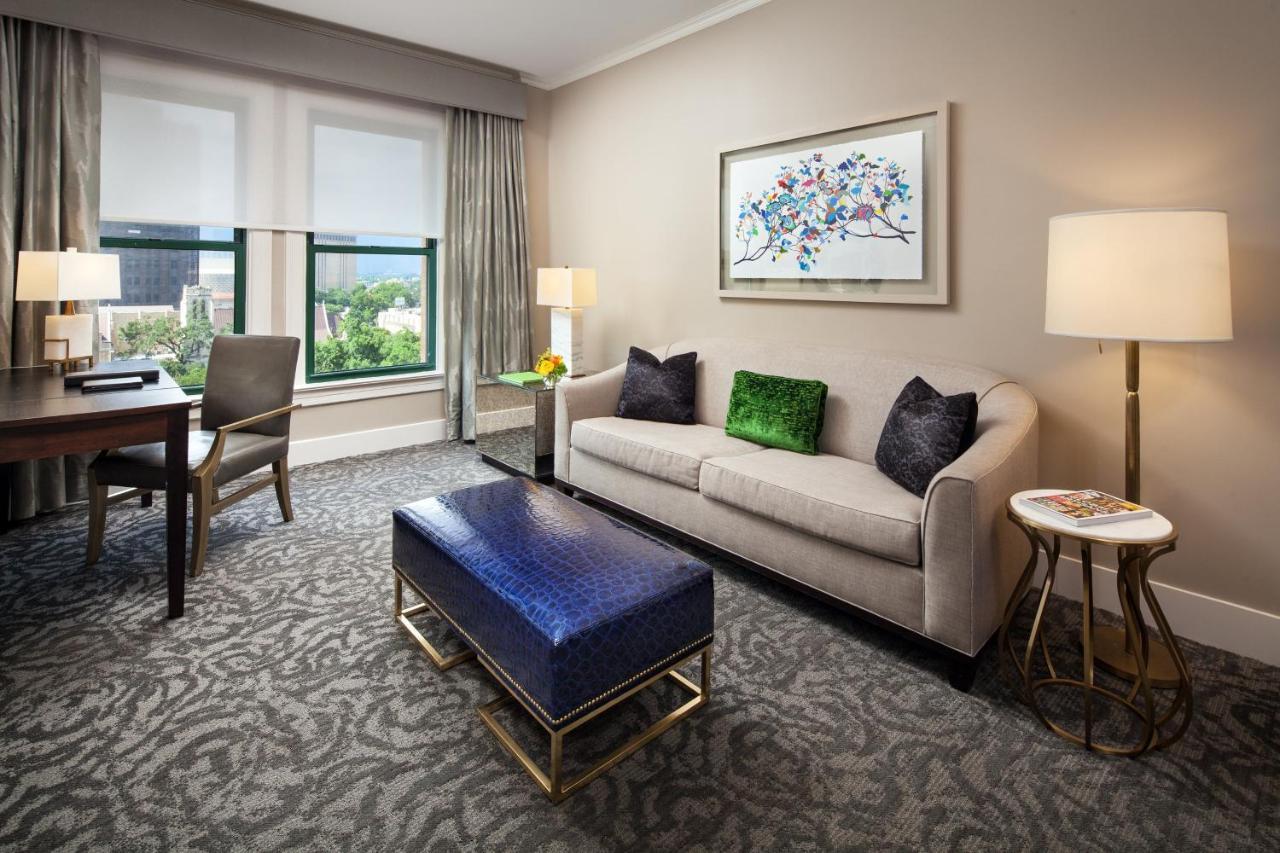 One-Bedroom King Suite
