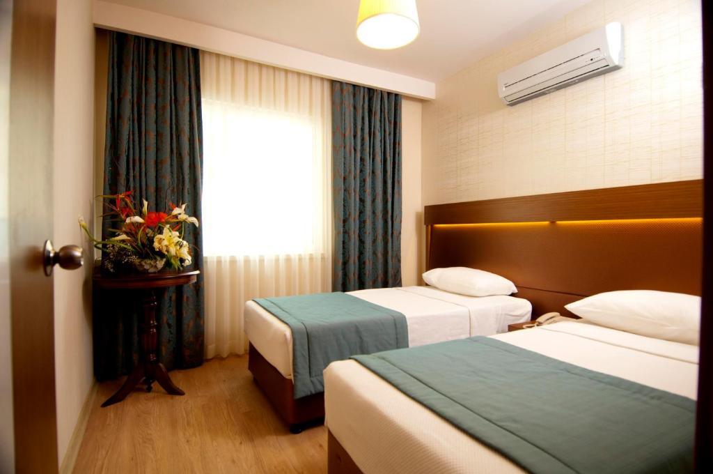 Standard Room,167314659:JPEG