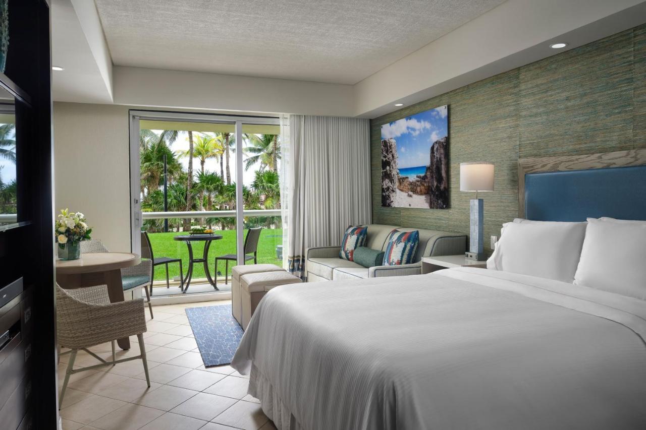 Queen Studio with Balcony and Ocean View