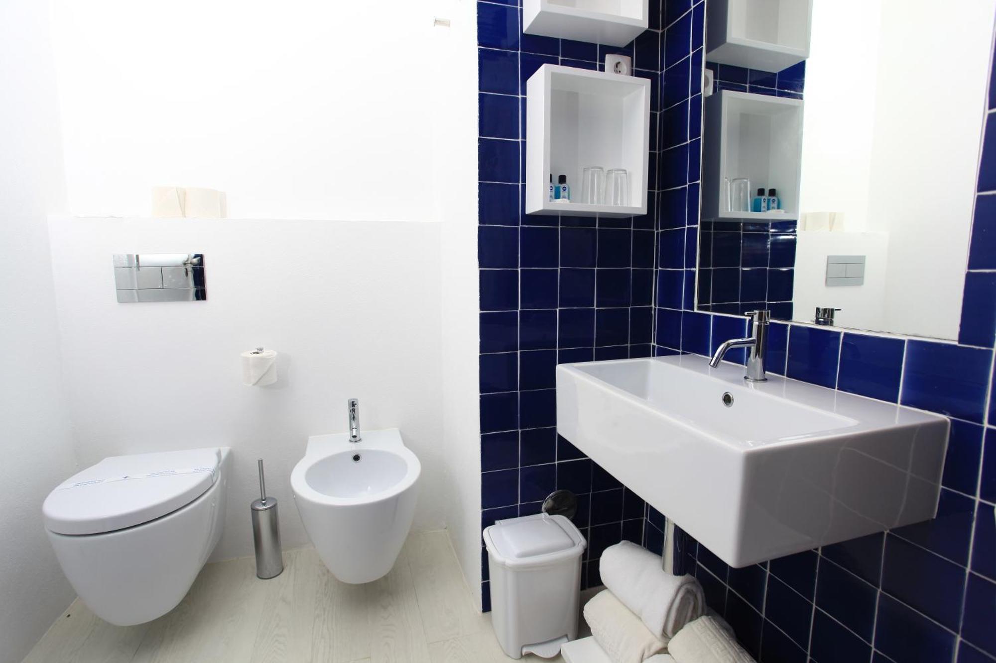 Studio with Pool View,1631546857:JPEG