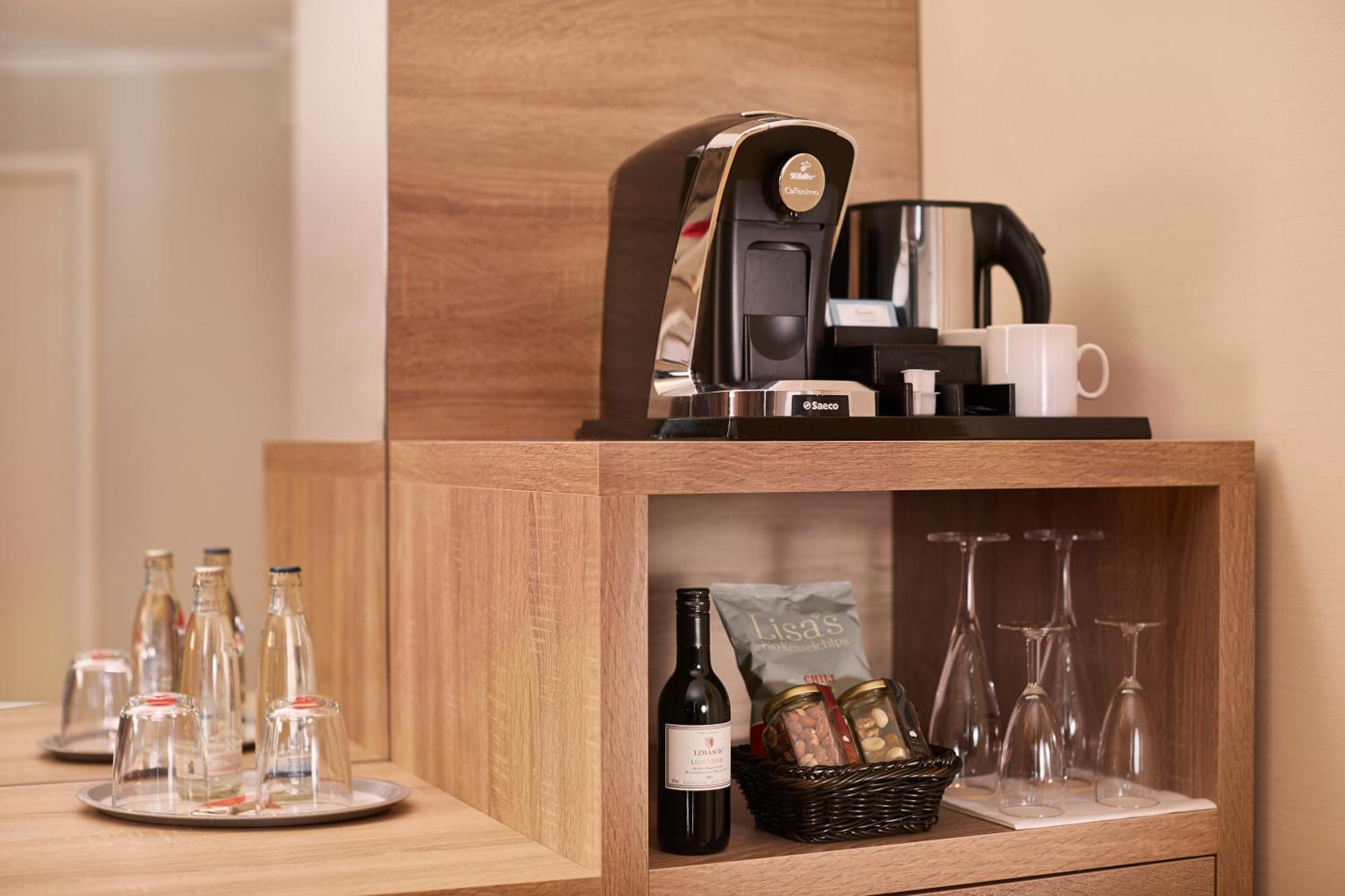 Junior Suite,1439578651:JPEG