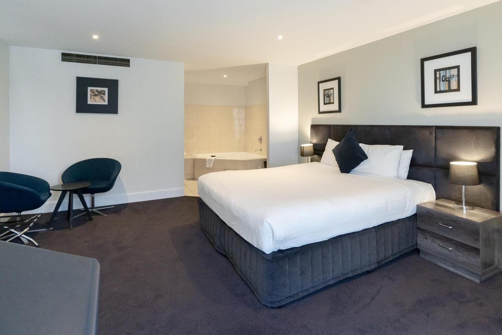 Standard Spa Room,1541713033:JPEG