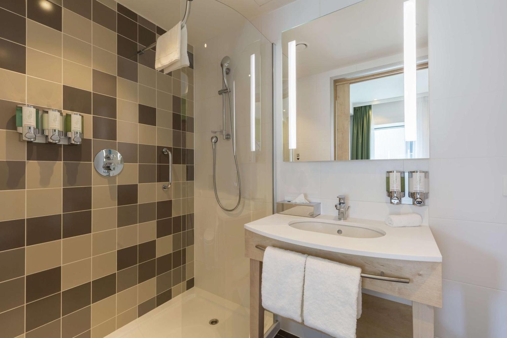 Familiekamer met 2 Kingsize Bedden
