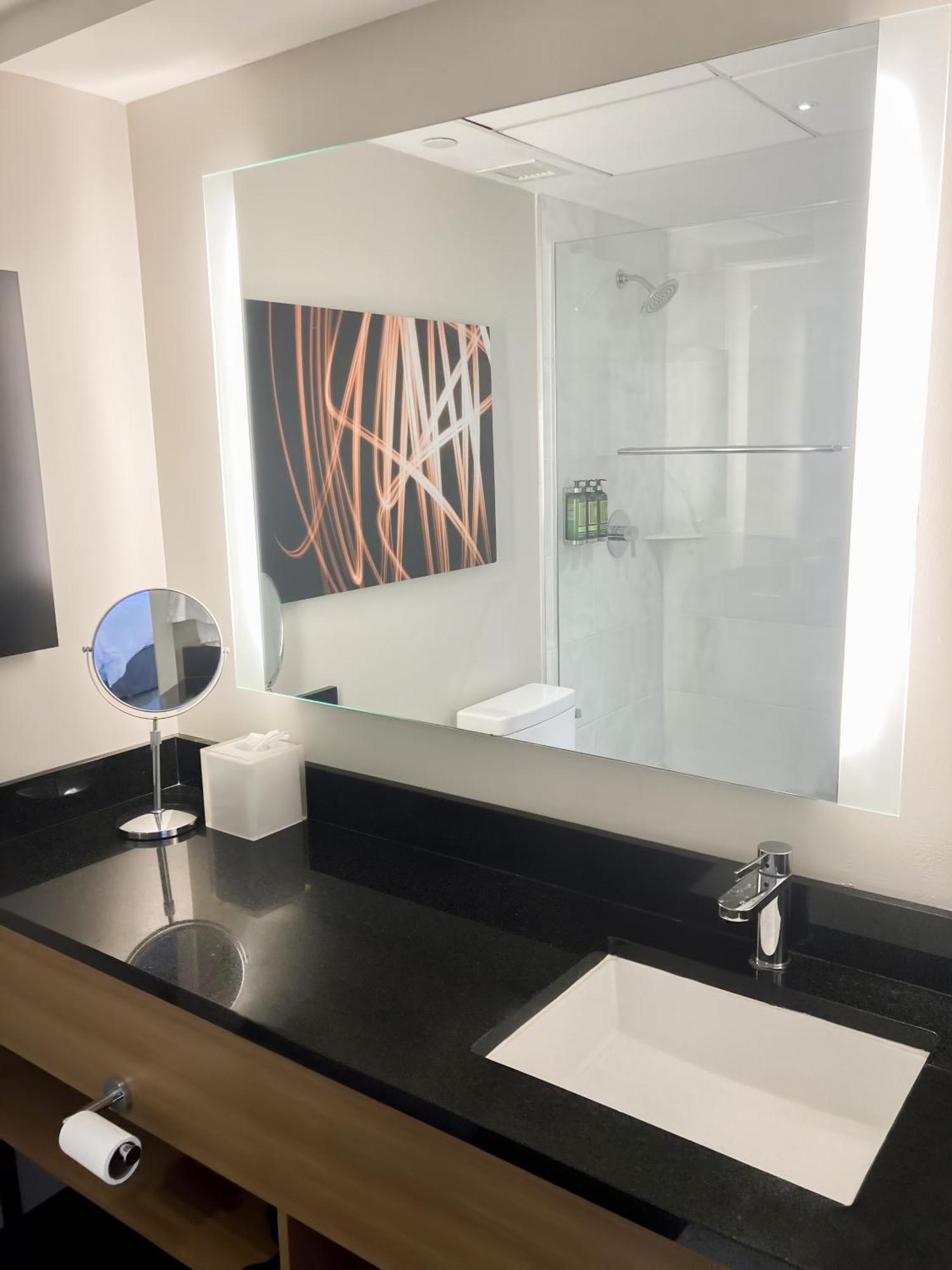 Executive Queen Room