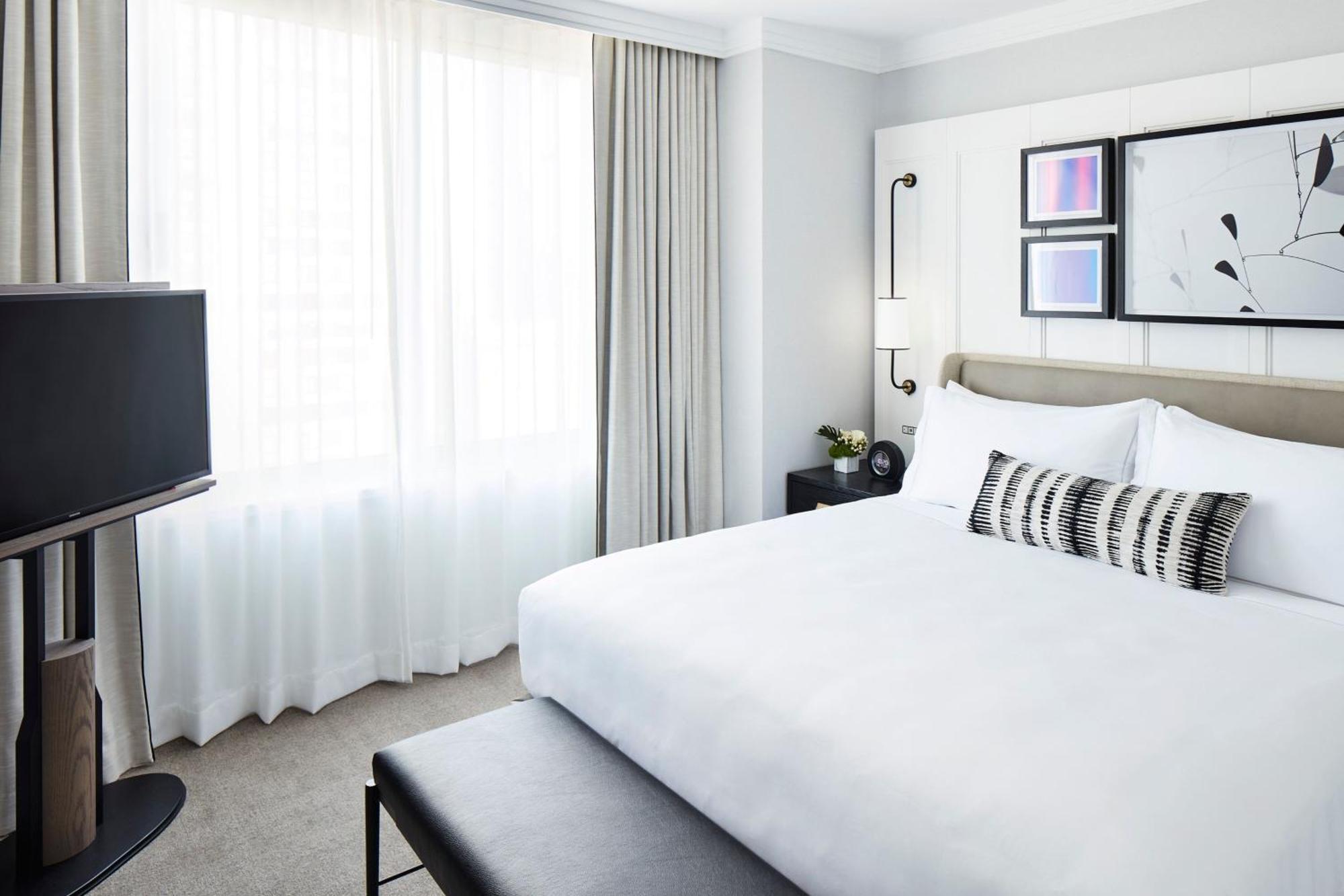 One-Bedroom King Suite