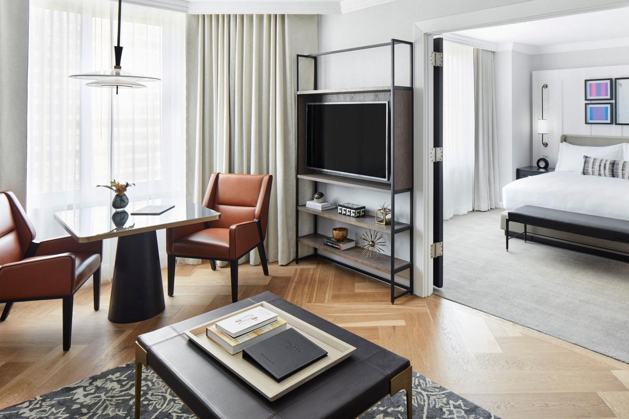 One-Bedroom King Suite