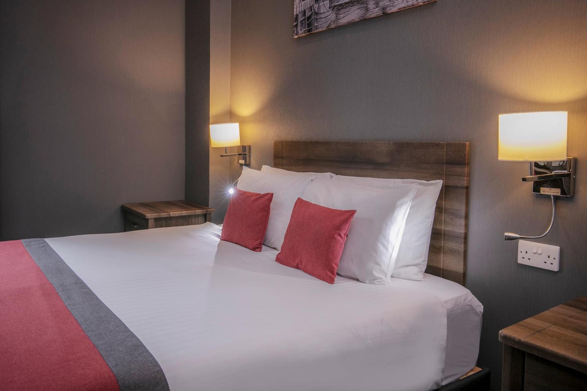 Standard Double Room - Non-Smoking