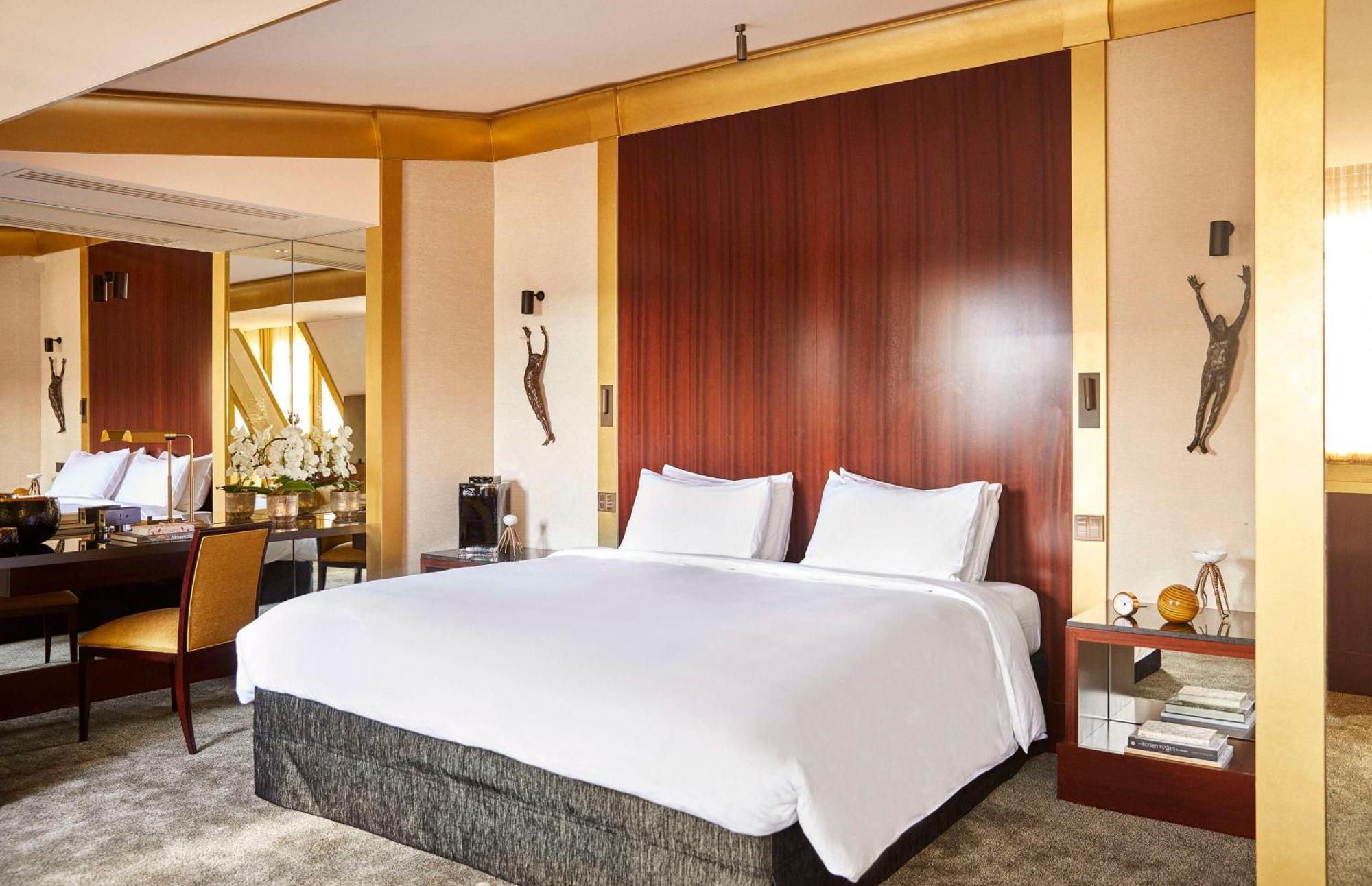 Deluxe Zimmer mit Kingsize-Bett