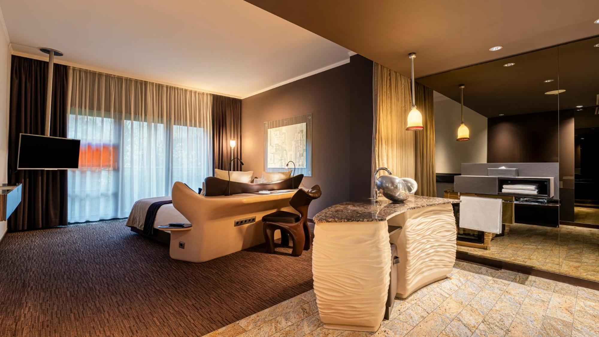 East Room,1639550348:JPEG