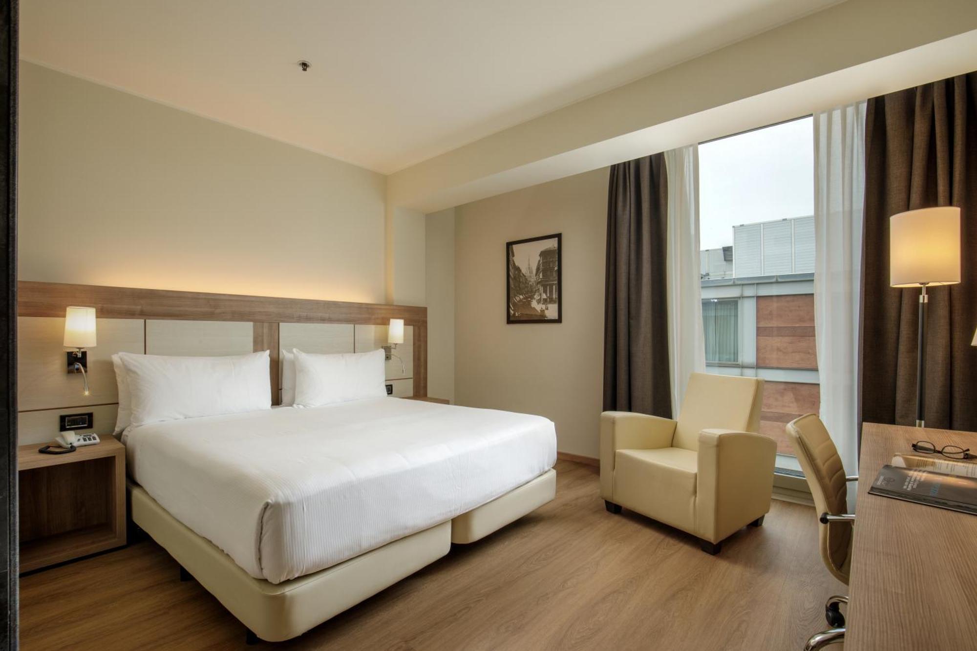King Guest Room,1649017615:JPEG