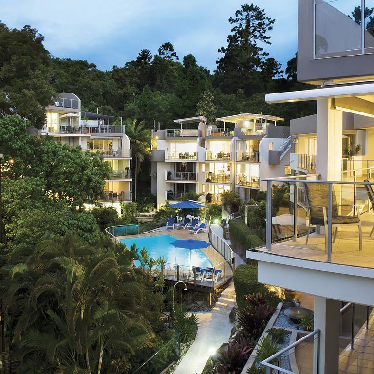 Two-Bedroom Apartment with Pool and Garden View - 8