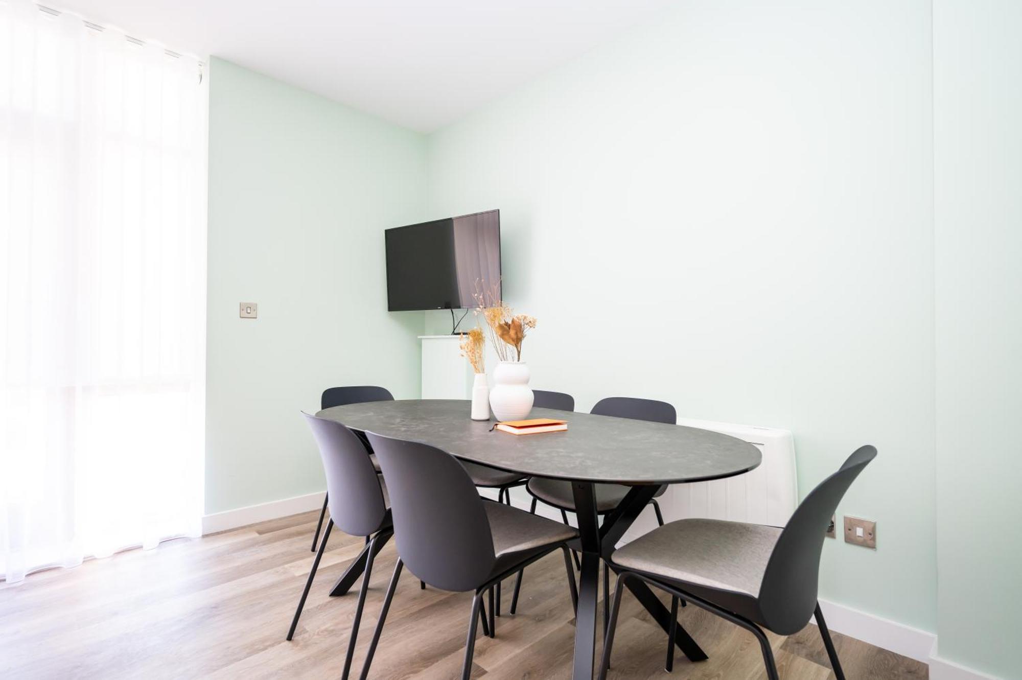 Appartamento Attico con 3 Camere da Letto