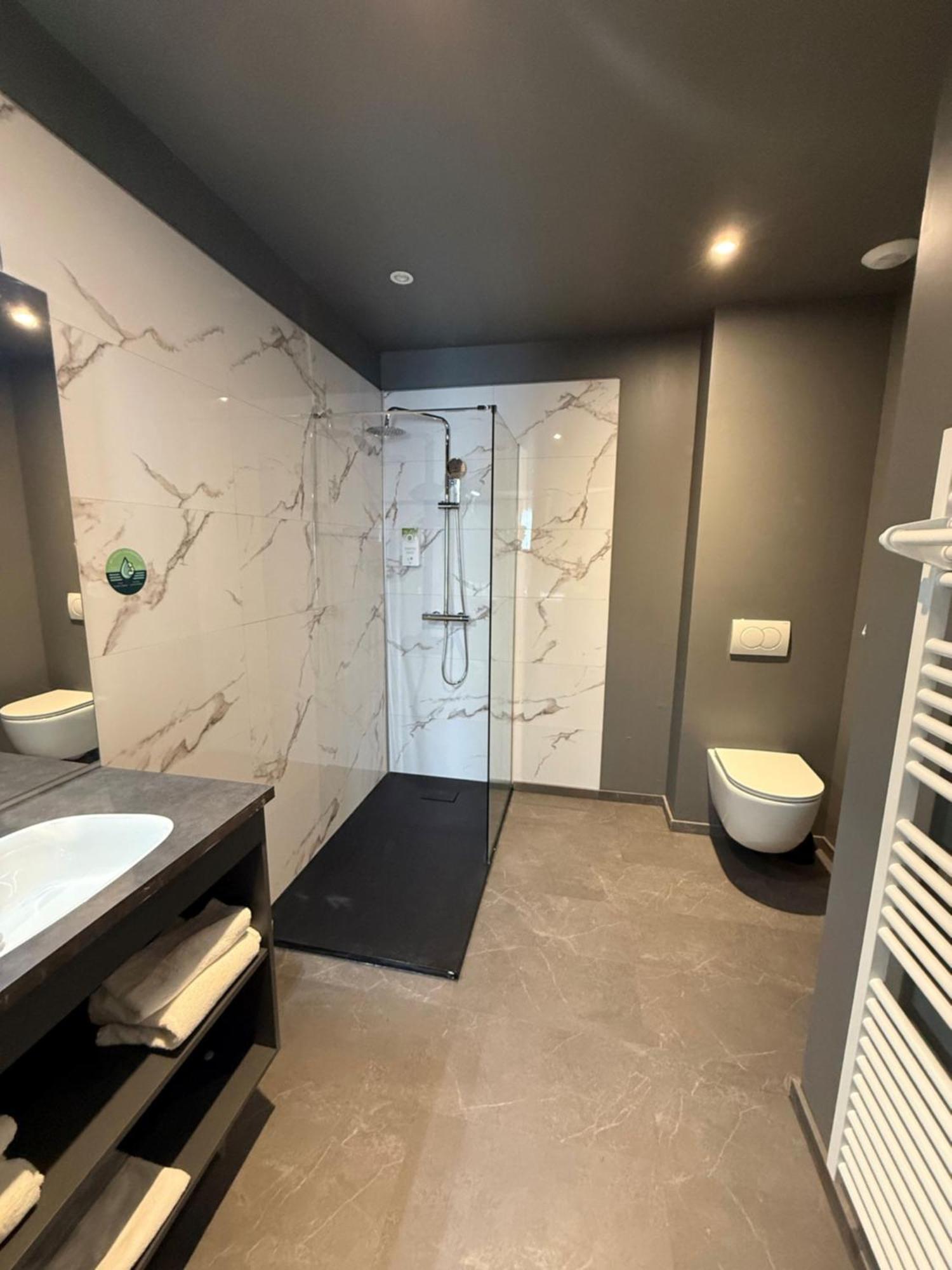 King Studio Garden View Annexe