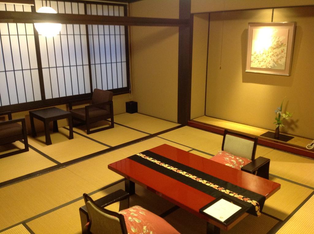 Japanese-Style Room