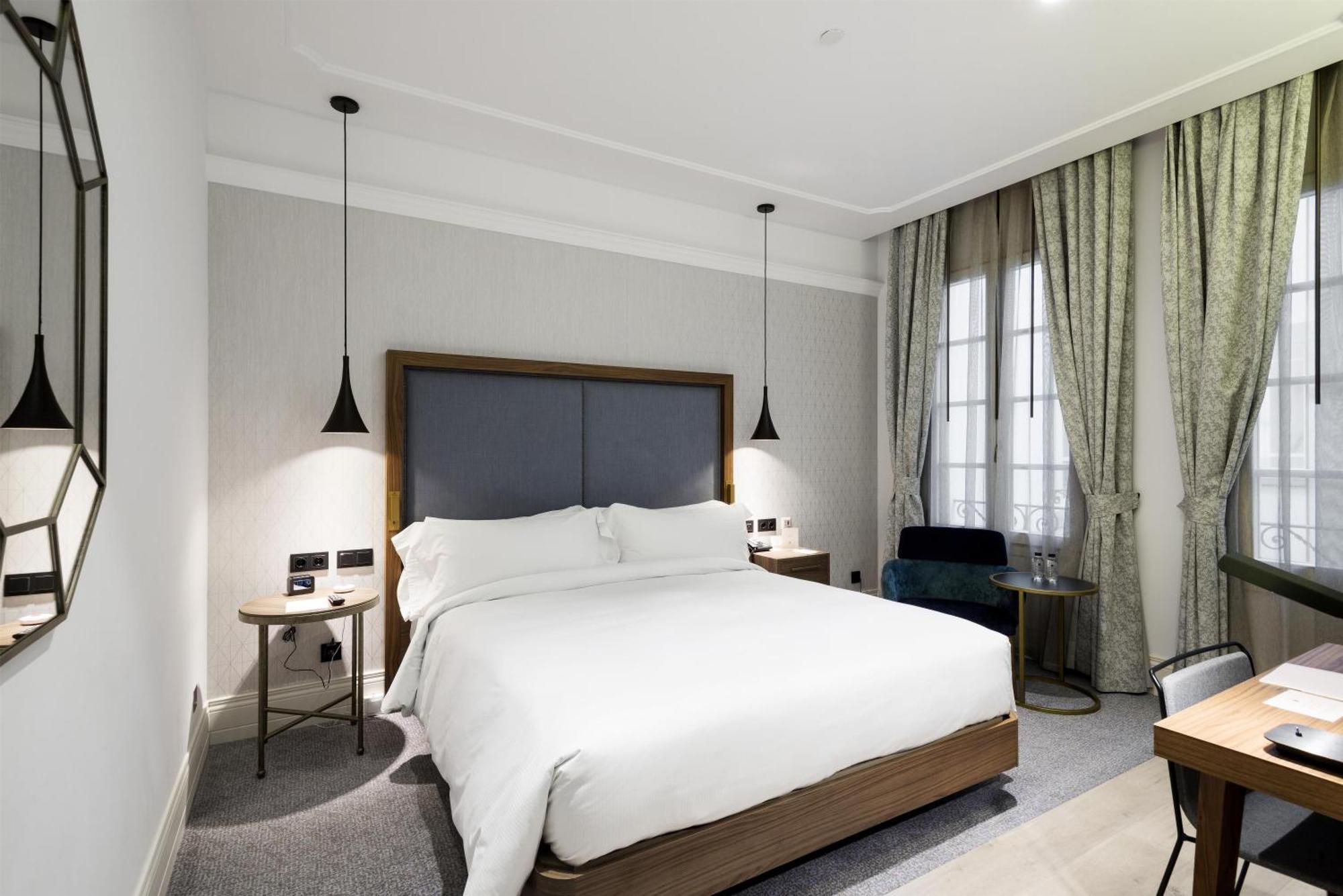King Room Mobility Access