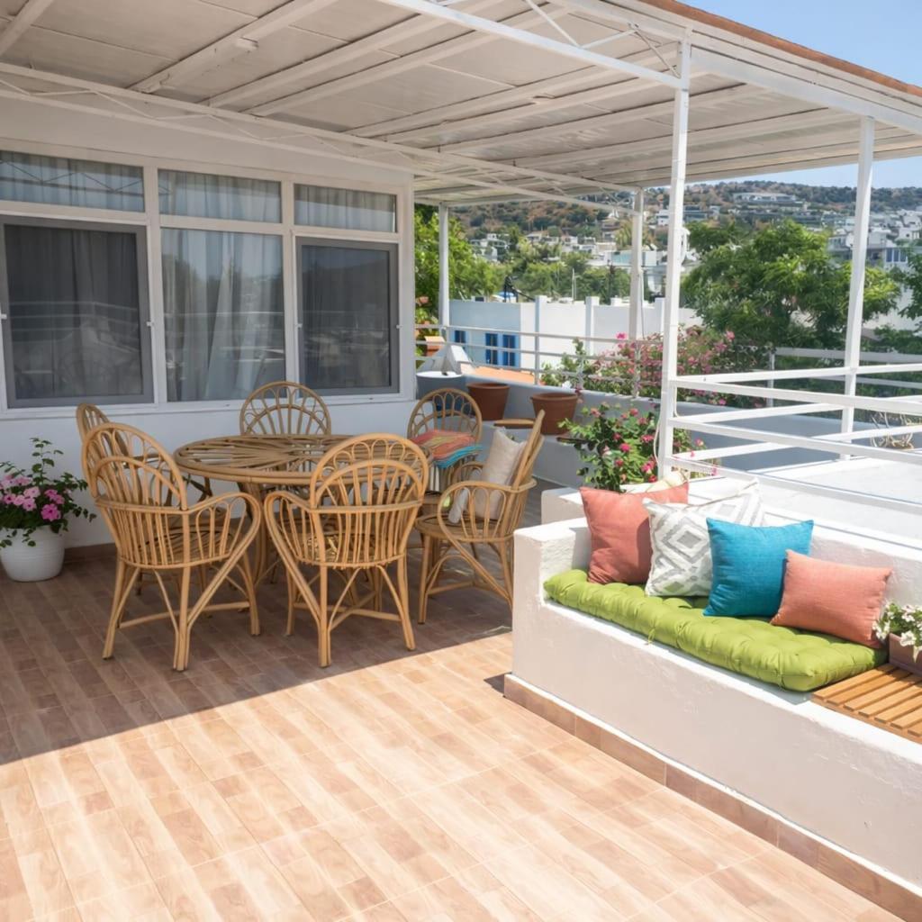 Apartment with View and Balcony