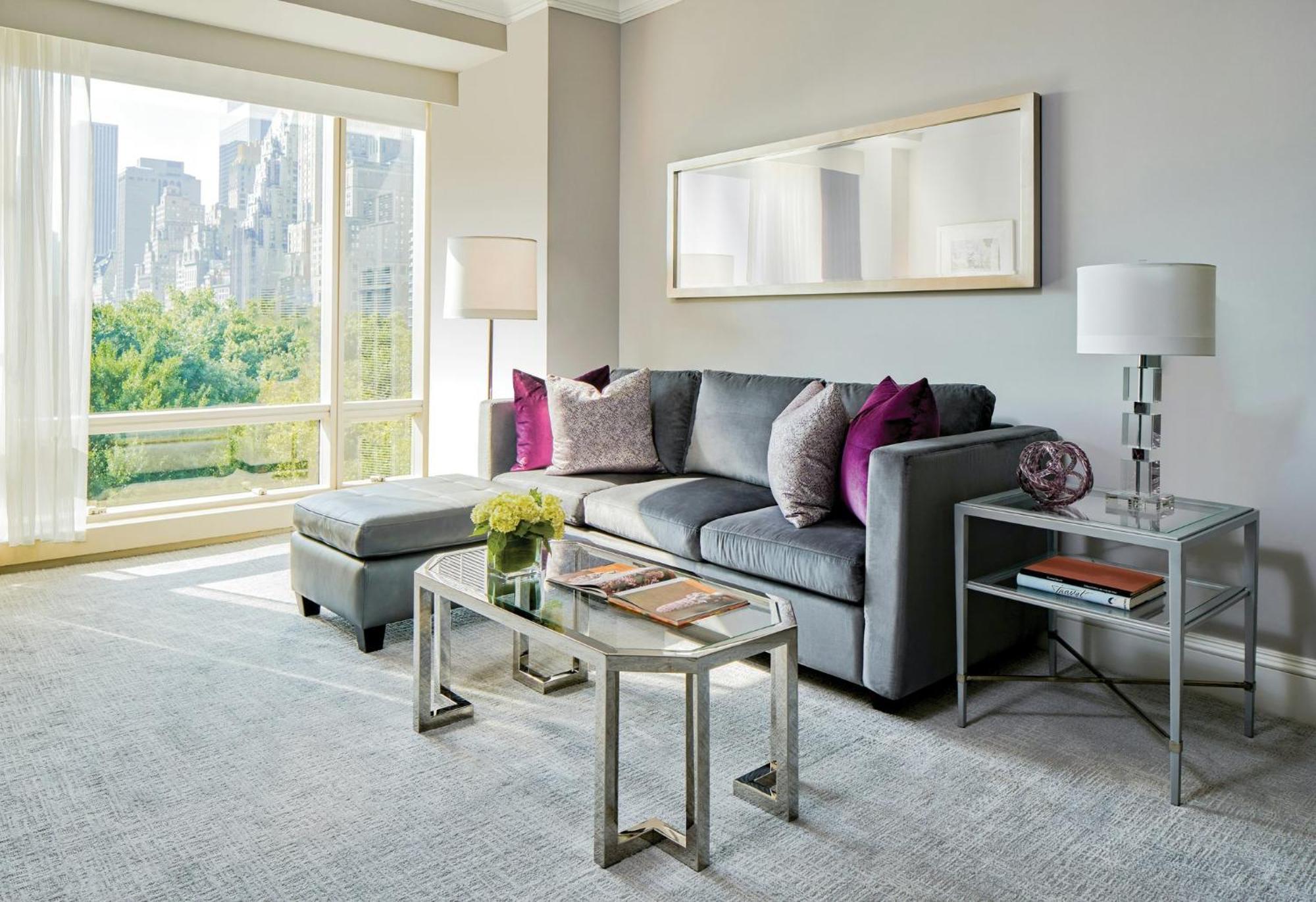 Executive One-Bedroom Suite City View