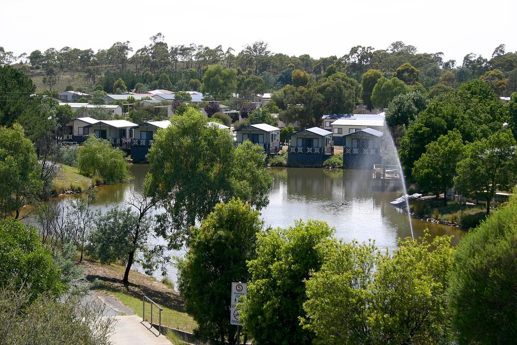 Lake Villa