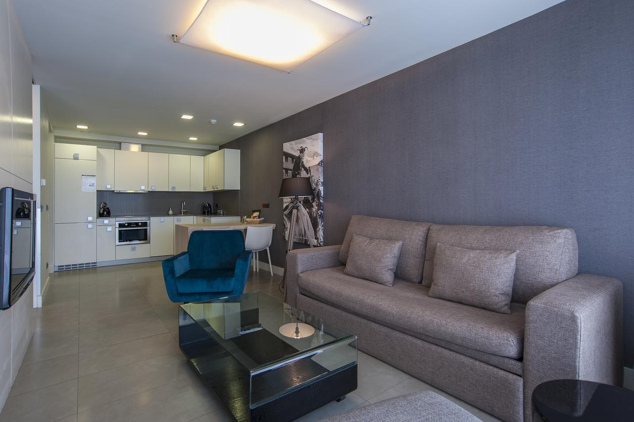 Superior Two-Bedroom Apartment Terrace