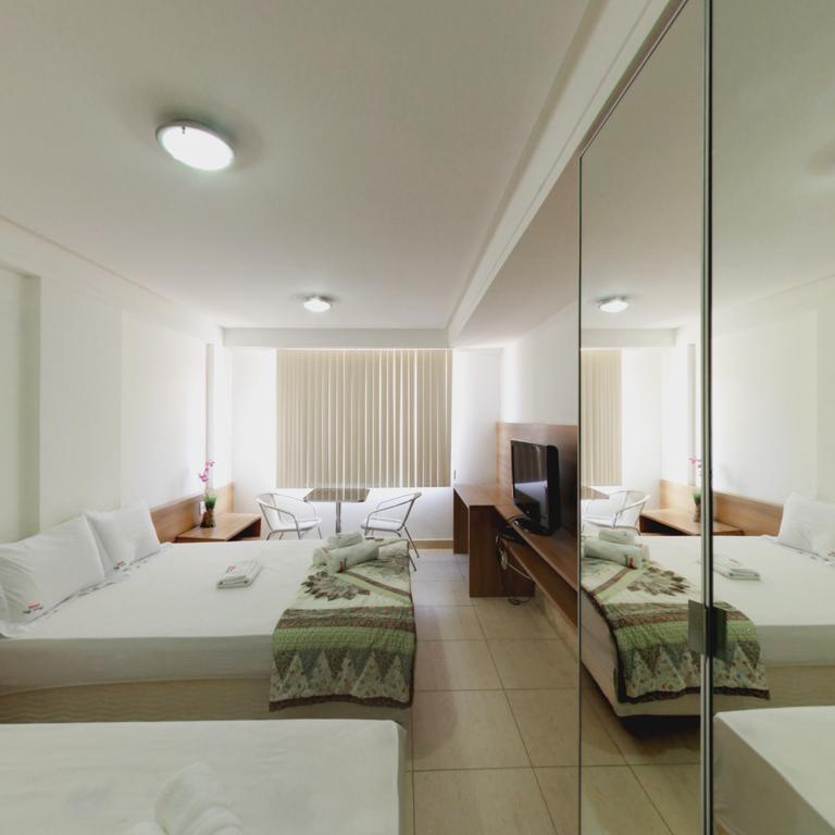 Quarto Triplo Standard