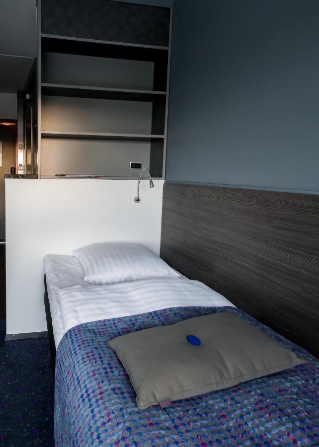 Apartamento con cama individual