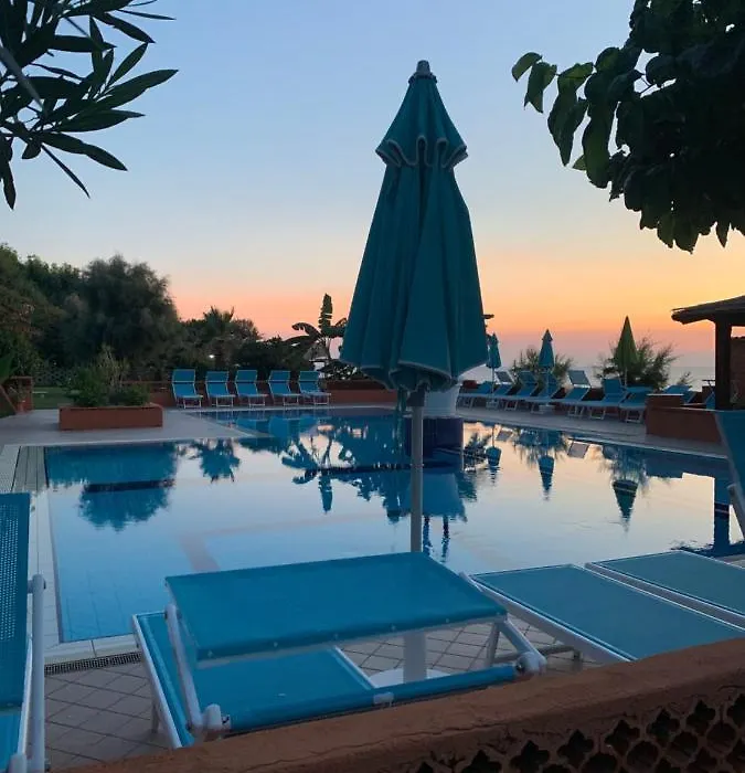 Villaggio Athragon-1