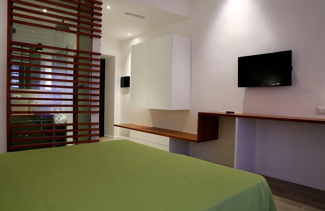 Why Not Roma Suite-1