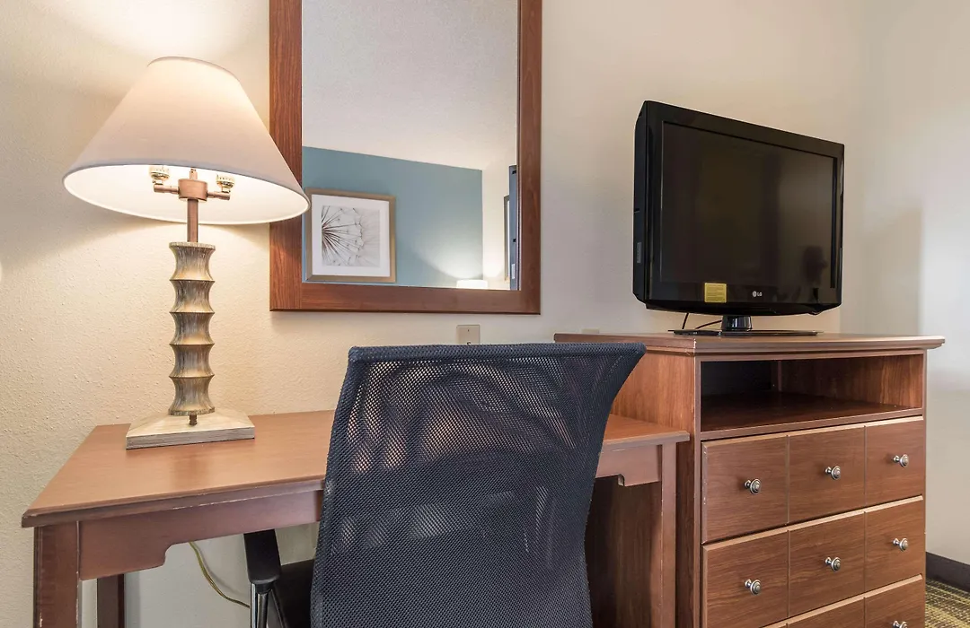 Quality Inn Bellevue-1