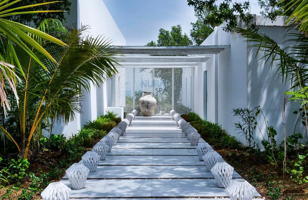 Nurai Island Resort-1