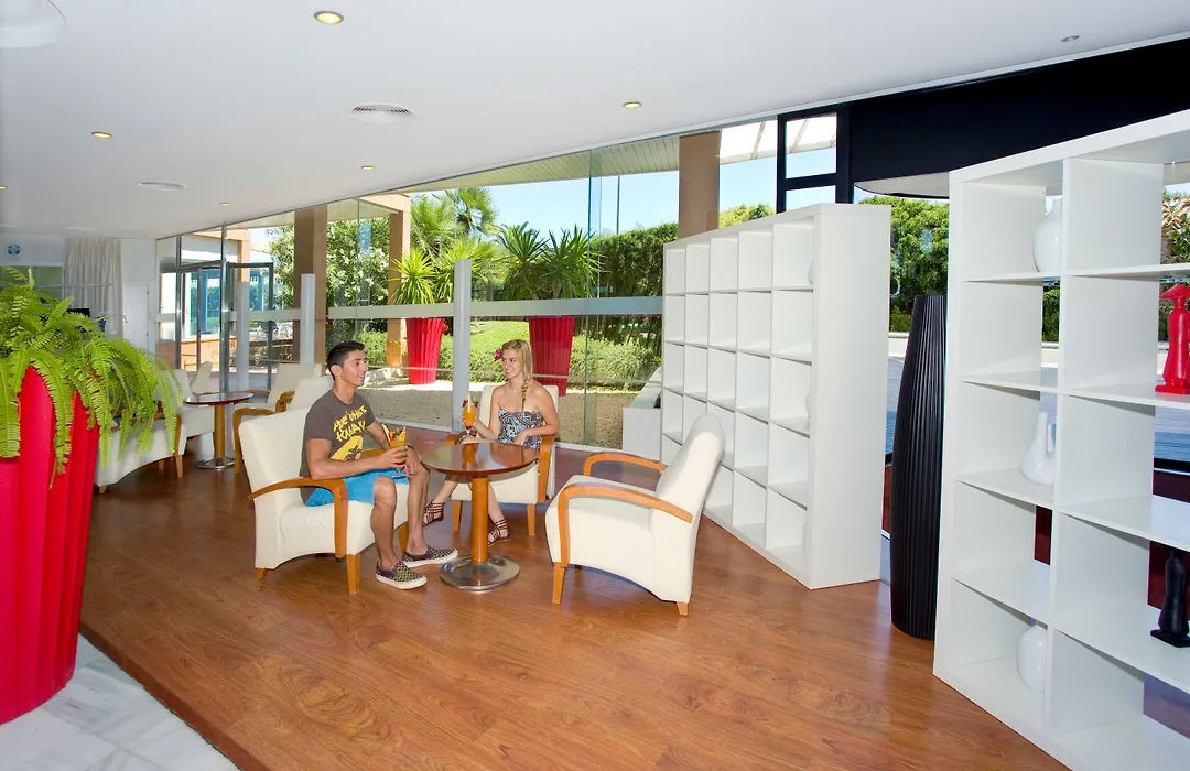 Hotel Illot Suites-1