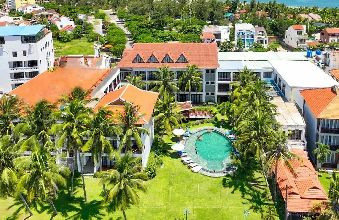 River Beach Resort & Residences-1