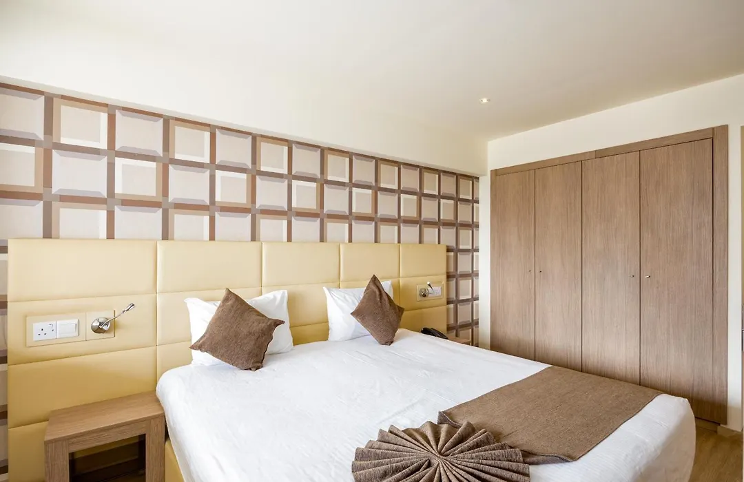 Melpo Antia Hotel & Suites-1