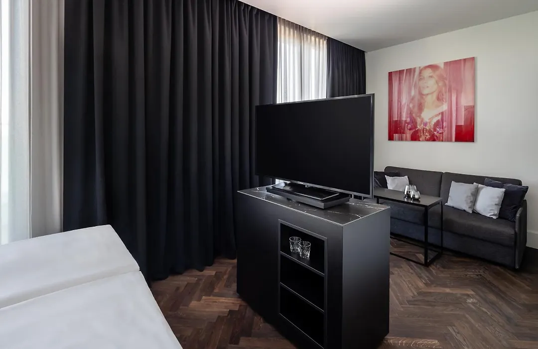 Hotel Amano Grand Central-1
