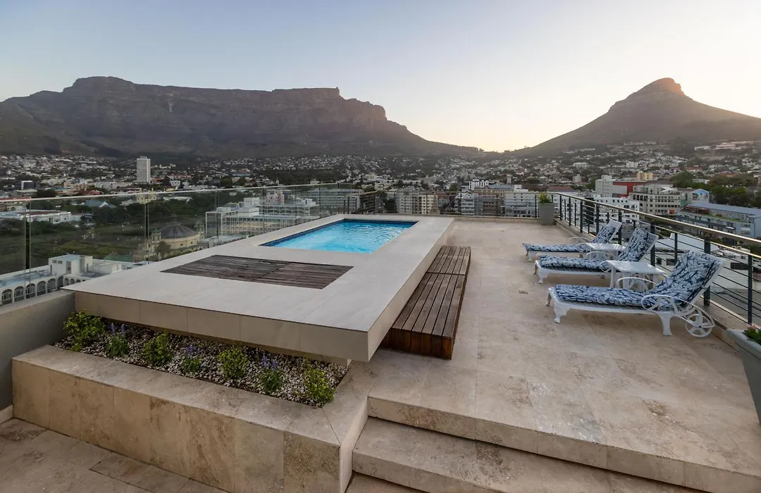 Pepperclub Hotel-1