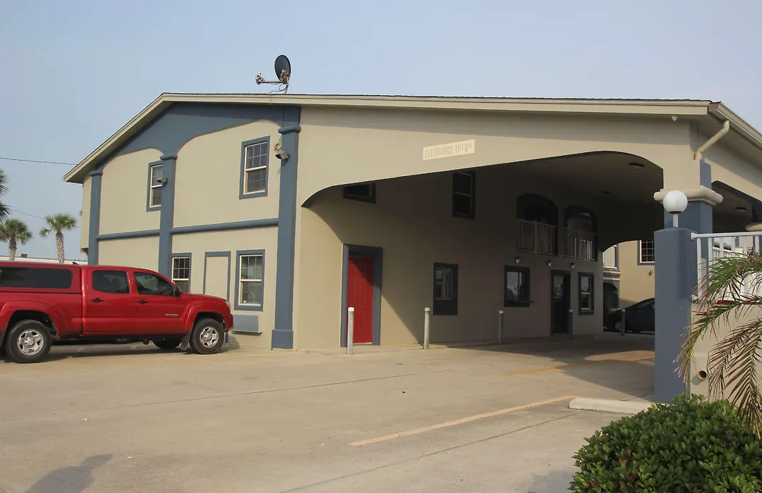 Americas Best Value Inn Port Aransas-1