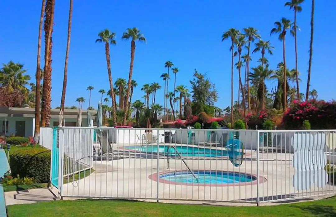 The Villas Of Palm Springs-1