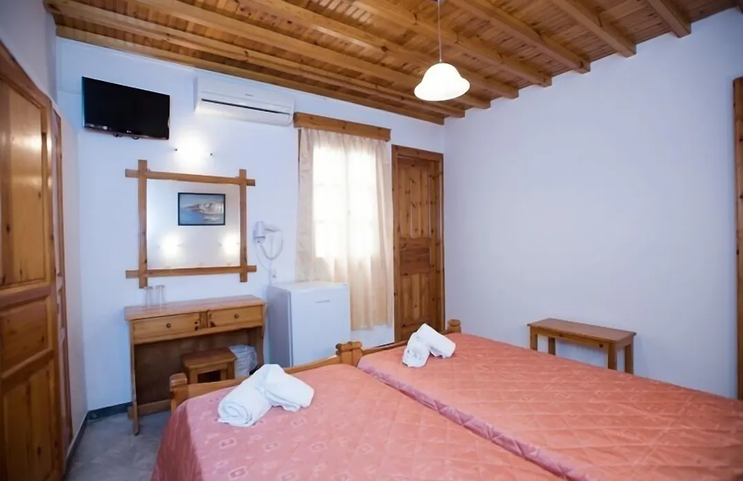 Florance Apartments-1