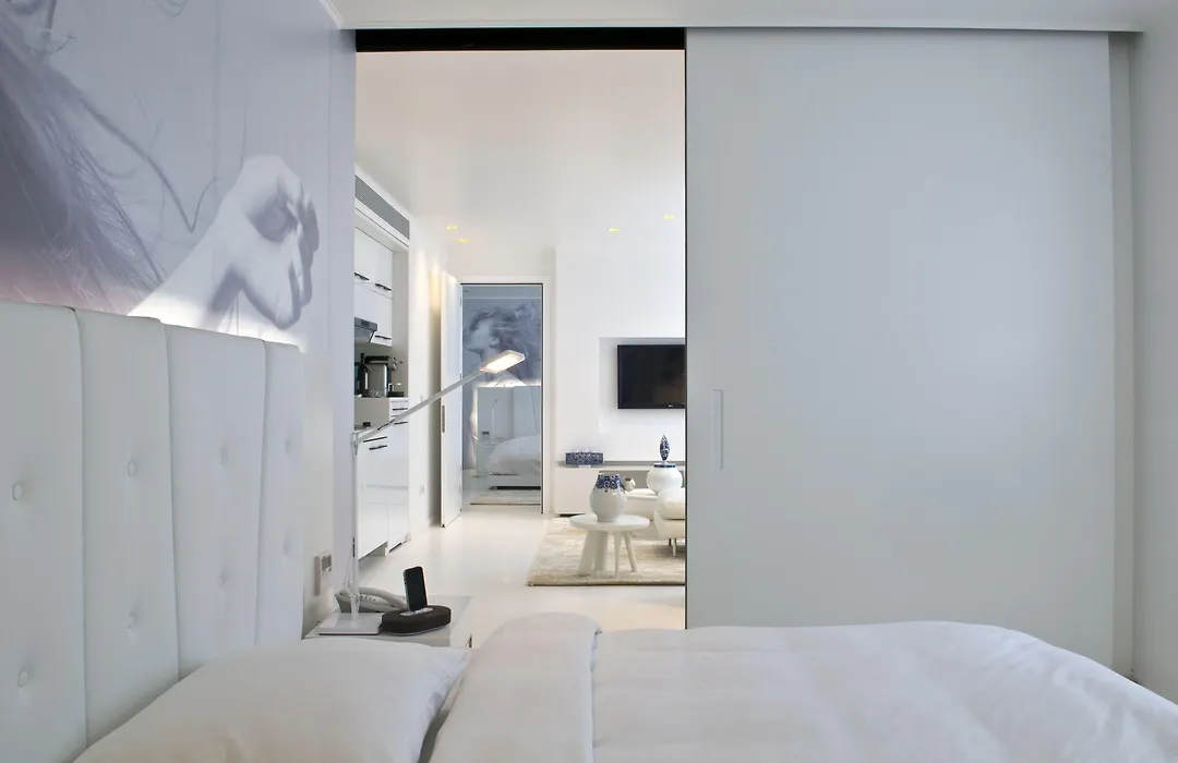 B-aparthotel Regent-1