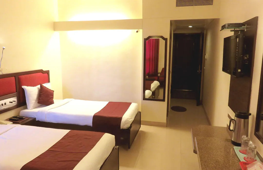 Hotel Ashish Plaza-1