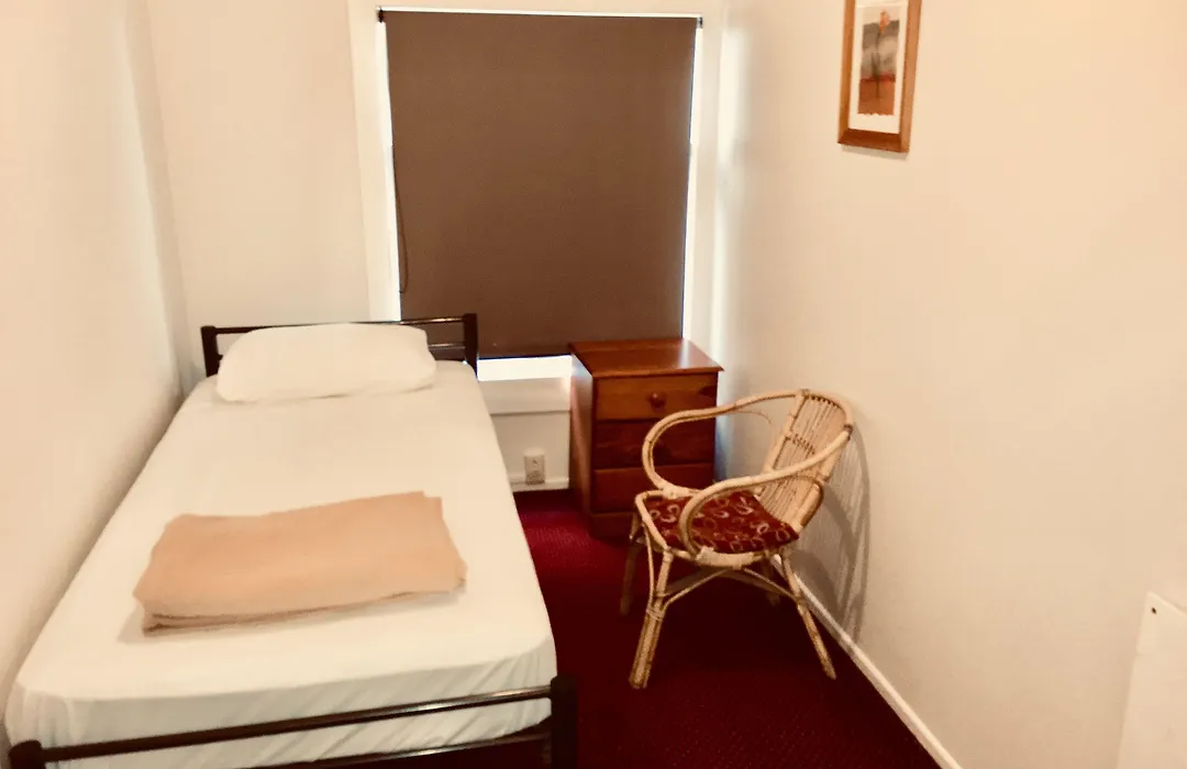 Freemans Backpackers-1