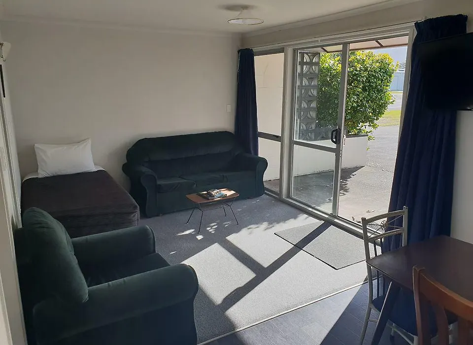Adelphi Motel-1