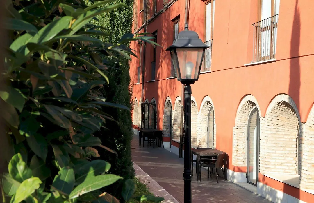 Borgo Papareschi-1