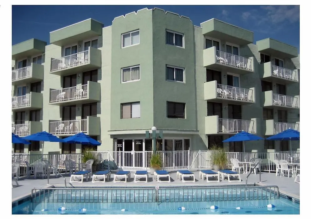Diplomat Beach Club-1