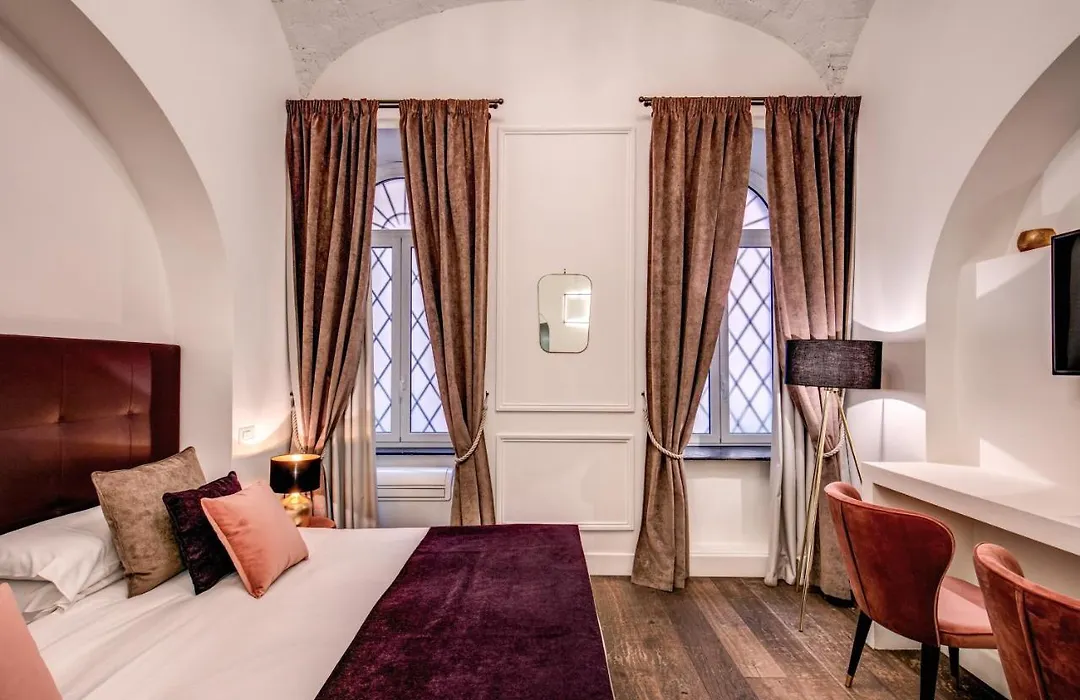 Boutique Centrale Relais-1