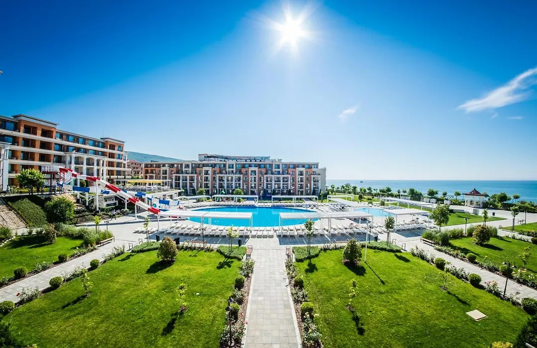 Premier Fort Beach Hotel-1