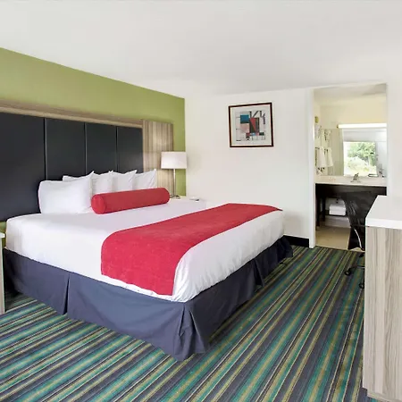 Ramada By Wyndham Fort Lauderdale Airport/Cruise Port-3